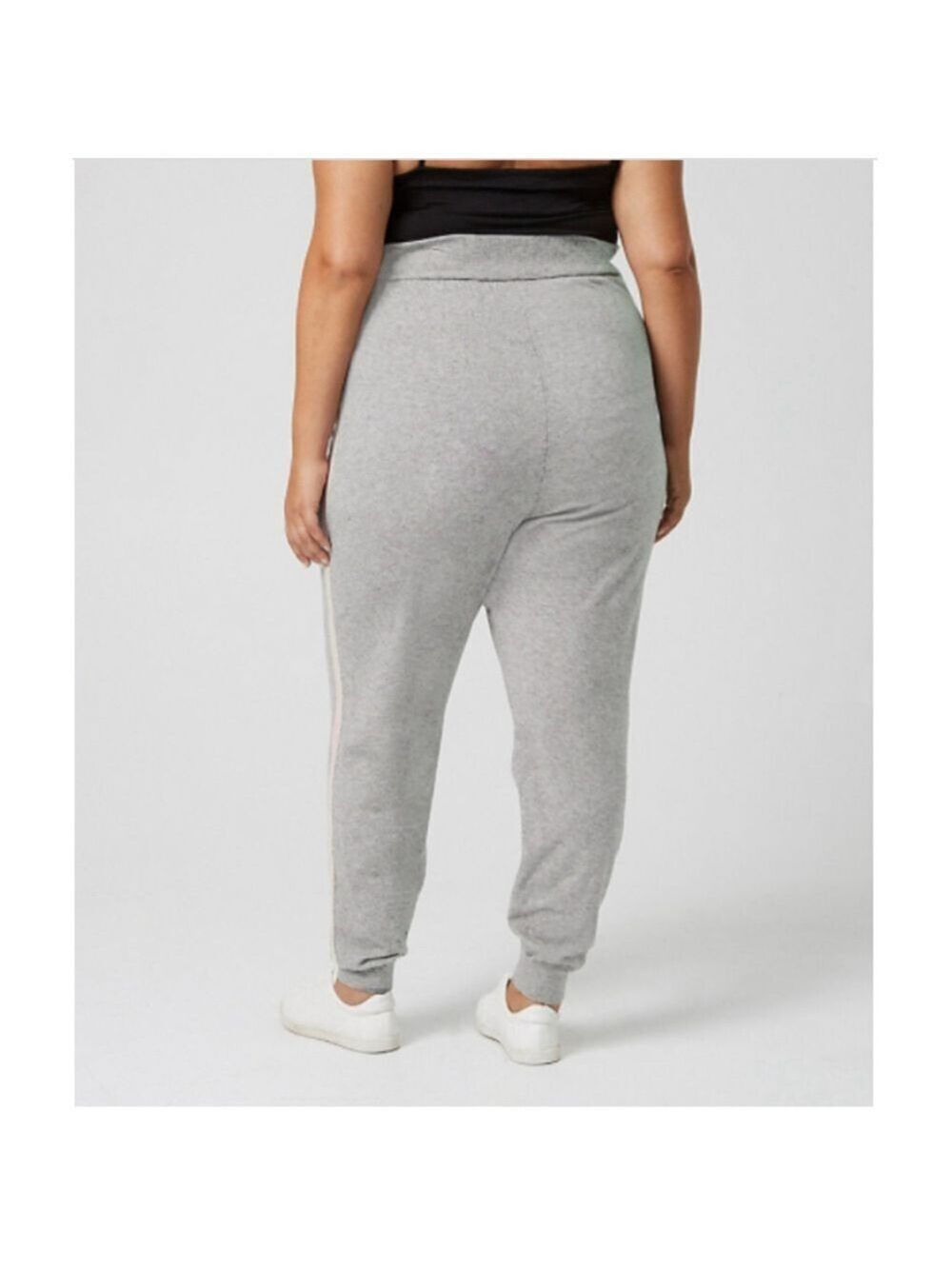 Women’s Plus Size Color Block Hoodie and Jogger Set in Pink & Gray Sz 1X - Picture 8 of 9